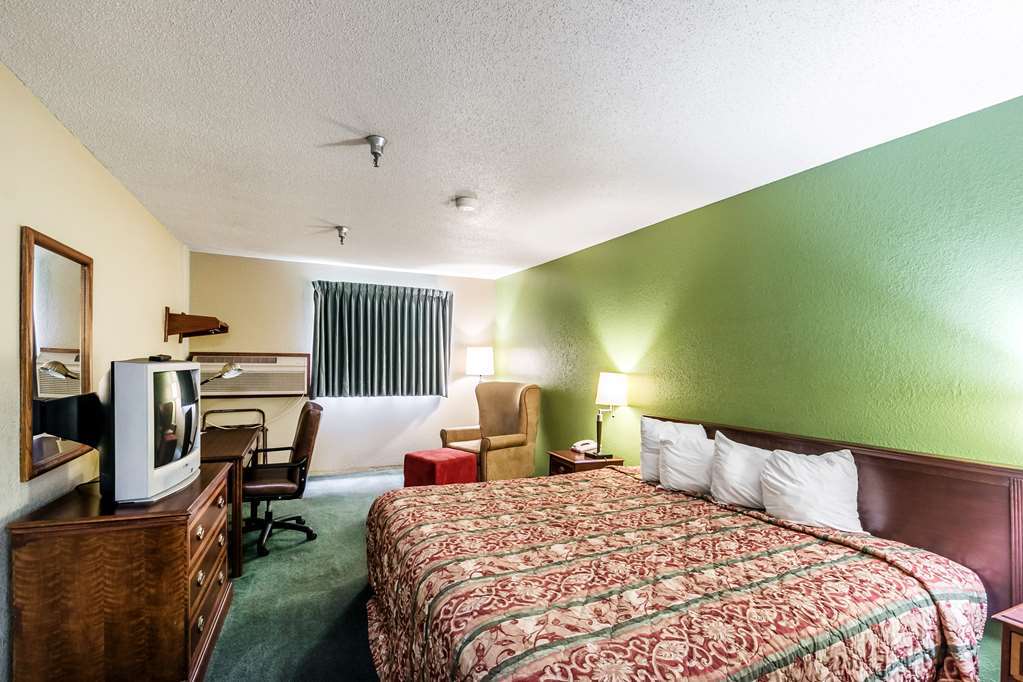 Motel 6 مورهيد الغرفة الصورة