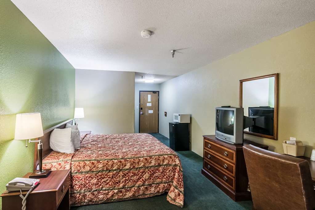 Motel 6 مورهيد الغرفة الصورة